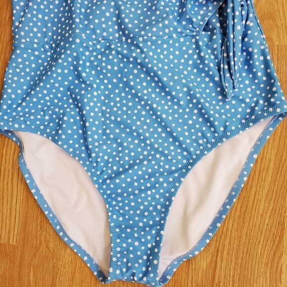 NEW Jessica Simpson On the Spot Side-Tie 1-Piece - Picture 5 of 11